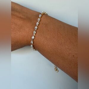 Adjustable Gold coloured & Cubic Zirconia Bracelet/Anklet Costume Jewelry